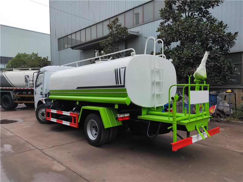 ����8��9����ˮ܇