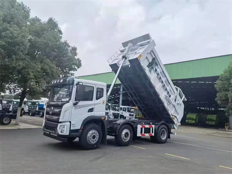 國(guó)六17方20方含水污泥運(yùn)輸車