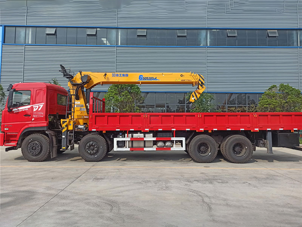 國六東風暢行D7前四后八12噸隨車吊