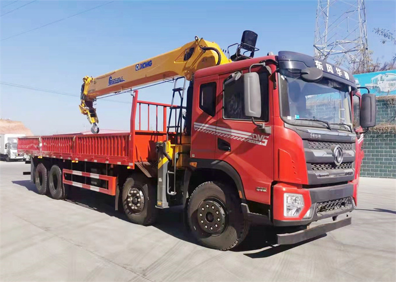 東風(fēng)華神DV5 前四后八徐工16噸隨車吊